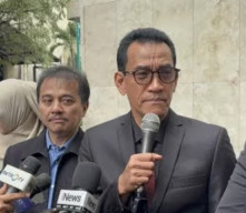 Dinilai Prematur, Roy Suryo cs Tolaj Pelimpahan Berkas Kasus Ijazah Jokowi ke Kejaksaan