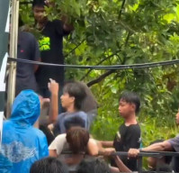 Senggolan saat Joget, 1 Orang Dikeroyok 7 Orang