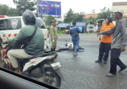 Warga Surabaya Diminta Tak Beri Uang ke Sukarelawan Pengatur Lalu Lintas (Pak Ogah)