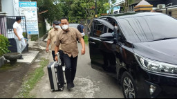 KPK Geledah Rumah ASN Kota Madiun, Sita Sejumlah Koper Diduga Bukti Kasus Korupsi Fee Proyek