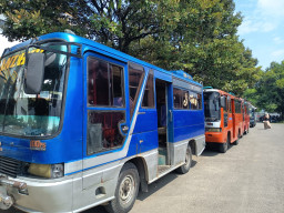 Puluhan Sopir Bus Mini Ponorogo Lurug Dishub, Desak Penertiban PO Kalisari