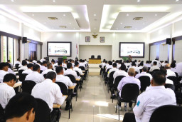 Hari Kedua Retret PWI, Jurnalis Harus Disiplin dan Berintegritas