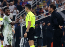 Vinicius ke Chelsea, cuma sebatas Isu