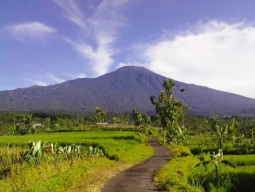 Pendaki Asal Magelang yang Hilang di Gunung Slamet Ditemukan Meninggal