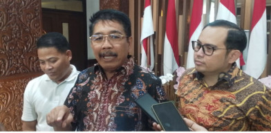 Kejati Jatim Bantah Isu Pemerasan Kades di Madiun, Akui Ada Wacana Pemberian Uang
