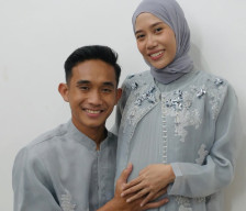 Istri Rizky Ridho Hamil
