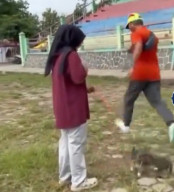 Santai Jogging Tiba-Tiba Tendang Kucing hingga Langsung Mati