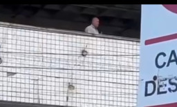 Jatuh dari Lantai 16, Badan Pria Ini Jadi Dua