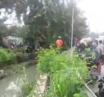 Mayat Laki-laki Tersangkut di Irigasi 