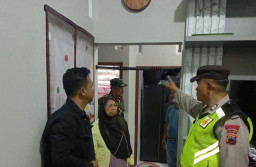 Dimarahi Ibunya dan Sempat Unggah Chat di Status, Siswi SD Nekat Gantung Diri