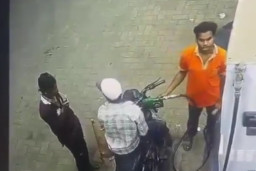 Merokok sambil Isi Bensin, Fatal Jadinya