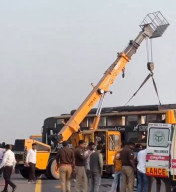 Sopir Diduga Mabuk, Bus Tingkat Terbalik