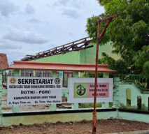 Usut Dugaan Penjualan Material Bongkaran SDN Tiron 03, DPMD Kabupaten Madiun Turunkan Tim ke-Desa Tiron