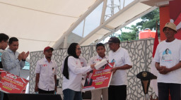 Presiden Prabowo Salurkan Becak Listrik di Kota Madiun, Dorong Kesejahteraan Tukang Becak Lansia dan Difabel