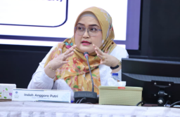 Kemnaker Siapkan Penguatan Hubungan Industrial 2026: Kerja Tenang, Usaha Pasti