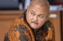 Kesandung Banyak Kasus, Alex Noerdin Meninggal