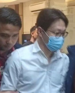 Tangan Diborgol, Dokter Richard Lee Resmi Ditahan