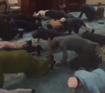 Di Masjid Al-Rahma, Imam Minta Jamaah Push Up usai Tarawih