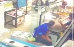 Pekerja Meninggal karena Kepala Kejepit Mesin Cetak