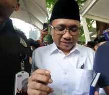 Rayakan Idul Fitri, Yaqut Berstatus Tahanan Kota