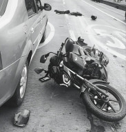 Truk Trailer vs Motor, Pengendara Meninggal