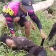 Maling Motor Dihajar Warga hinggah Lemah Tak Berdaya