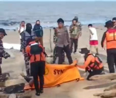 Tenggelam saat Naik Long Boat, Jasad Sudirman Ditemukan Memeluk Kayu