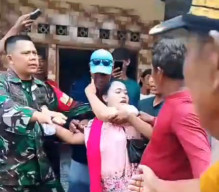 'Ngamar' Bareng Istri Orang, Oknum Ustadz di Karawang Digerebek Menantu!