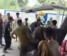 Maling Honda Beat Dihajar Massa