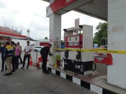 Polisi Segel SPBU di Jember, Diduga Terlibat Penyalahgunaan BBM Subsidi
