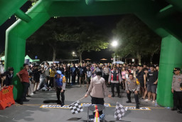 Ramadhan Run Race 2026 di Bantaran Sungai Madiun, Cara Kreatif Alihkan Balap Liar Jadi Ajang Lari 100 Meter