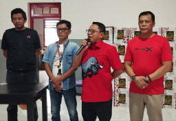 PDI Perjuangan Kota Batu Bagikan Ribuan Paket Sembako dan Bangun Posko Mudik Lebaran