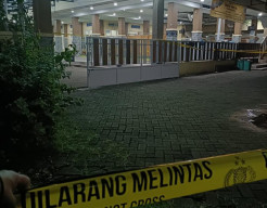 Polisi Temukan Papan Besi di Lokasi Ledakan Masjid Pesona Regency Jember