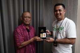 Pegadaian Undi 1 Kg Tabungan Emas, Nasabah Kanwil XII Surabaya Borong Hadiah Badai Emas 2025