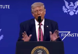 Donald Trump Ancam Hancurkan Iran Besok