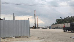 Warga Masih Khawatir Dampak Proyek Pabrik Sepatu di Bakalanpule Lamongan