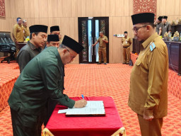 DPRD dan Pemkab Sumenep Sahkan Tiga Raperda, Dorong Ekonomi Daerah