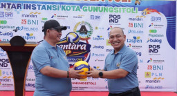 Wali Kota Gunungsitoli Resmi Buka Turnamen Bola Voli Danantara Cup 2026 Meriahkan HUT ke-348