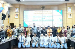 Pemko Padang Gandeng Sampoerna Foundation, 8 Siswa Raih Beasiswa Kuliah Internasional