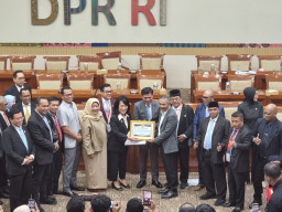 Dukung Revisi UU Advokat, KAI: Tak Ada Lagi Single Bar! 