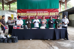 Incinerator 900°C Musnahkan Barang Bukti 28 Perkara, Kota Batu Perkuat Perang Melawan Narkoba