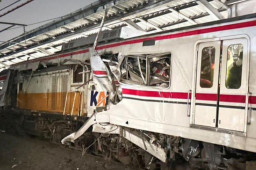 Insiden Argo Bromo Anggrek vs KRL di Bekasi, KAI Daops I: Taksi Menemper ke KRL di JPL