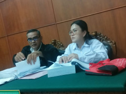 Sidang Dugaan Penggelapan, Penasihat Hukum Vera Mumek Soroti Fakta yang Belum Terungkap