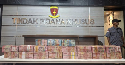 Ini Jejak Transfer dan Pesan Singkat Dugaan Pungli ESDM Jatim