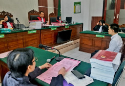 Modus Urus Pajak, Mobil Dijual Diam-Diam, Jerry Wongso Diadili