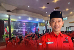 200 Pengurus Baru PAC PDI-P Ponorogo Dilantik, Agus Argo Ingatkan Kader soal Regenerasi dan Bahaya Politik Uang 