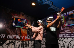 Liburan Sekolah Makin Seru, Infinity Wars VR di Jatim Park 2 Tawarkan Sensasi Bertempur di Dunia Virtual