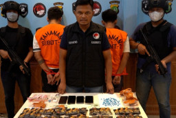 Samarkan Narkoba di Beras Basmati, 2 Pria Ditangkap Polda Metro Jaya di Paseban   