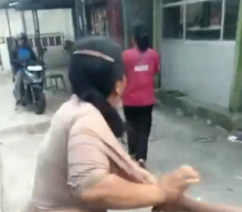 Emak-Emak Kepergok Nyopet di Angkot, Menangis sambil Sebut Nama Tuhan