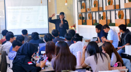 Pelatihan Jurnalistik GMNI Surabaya Bersama RLD di Hanaka Social Space Tekankan Verifikasi Informasi